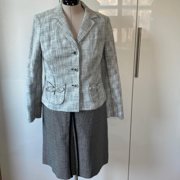 Sigrid Olsen Suite Jacket & Skirt in White/Black Size-12 - Picture 1 of 11